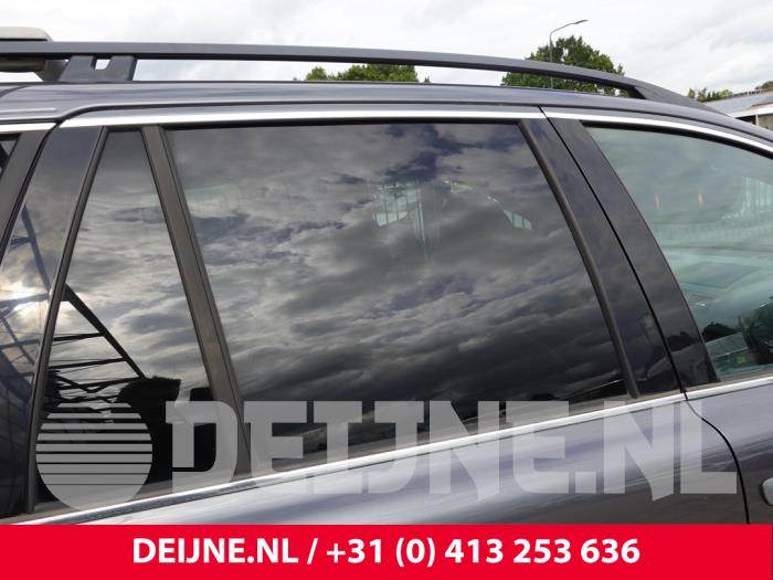 Volvo XC90 Türscheibe 4-türig rechts hinten O327116