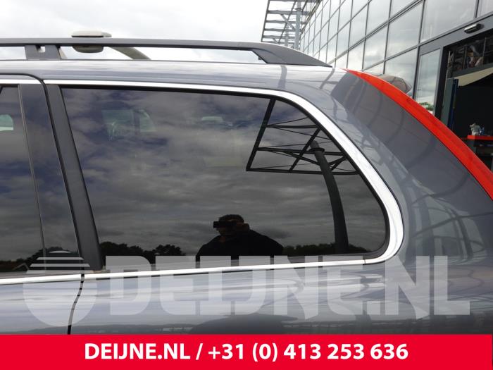 Volvo XC90 Zusätzliches Fenster 4-türig links hinten O327016