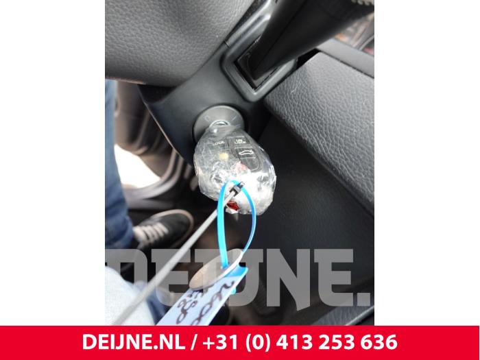 Volvo XC90 Zündschloss+Schlüssel O327032