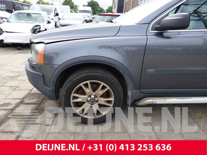 Volvo XC90 Kotflügel links vorne O327068
