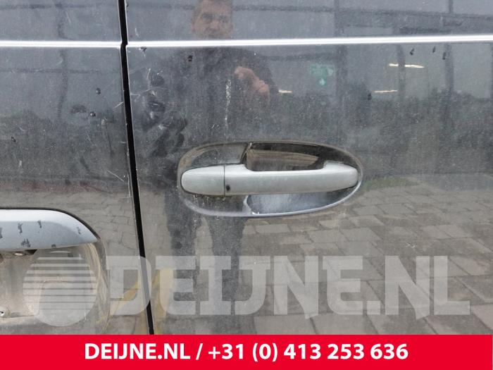 Mercedes Vito Greep achterdeur Bus-Bestel O327172