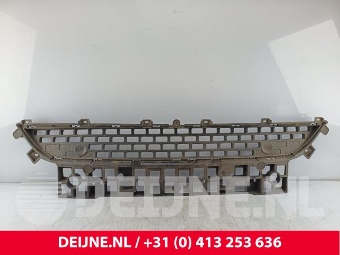 Renault Master Bumper Rooster O327314