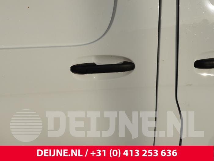 Mercedes Sprinter Schiebetürgriff rechts O327582