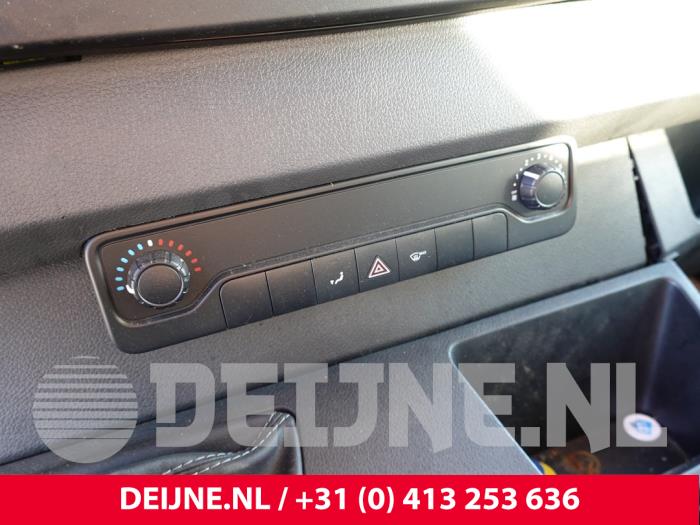 Mercedes Sprinter Heizung Bedienpaneel O327527
