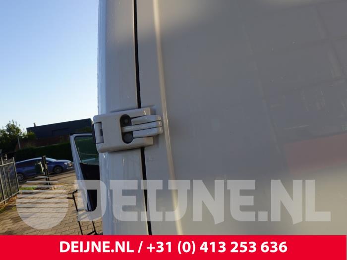 Mercedes Sprinter Scharnier- Set O327547