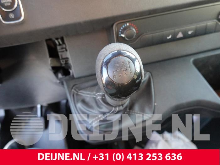 Mercedes Sprinter Versnellingspook O327567