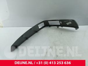Mercedes Sprinter Dashboard part O327642 photo 2