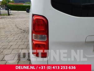 Citroen Jumpy Achterlicht links O327661 foto 2