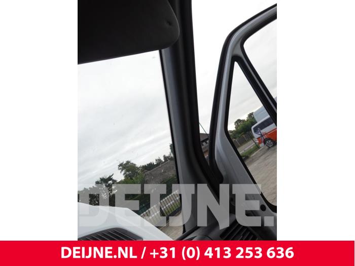 Mercedes Sprinter A-Säule Abdeckkappe rechts O327780