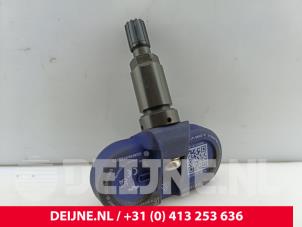 Tesla Model Y Reifendrucksensor O327907 foto 2
