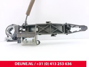 Renault Trafic Türgriff 2-türig links O328045 foto 3