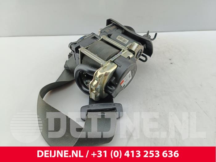 Volvo XC90 Sicherheitsgurt links vorne O328059