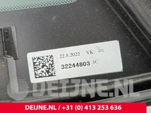 Volvo XC40 Driehoeks Ruit links-achter O328073 foto 3