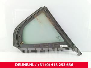 Volvo XC40 Driehoeks Ruit links-achter O328073 foto 2
