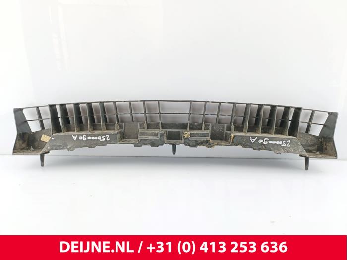 Lynk & Co 01 Bumpersteun midden-achter O328076