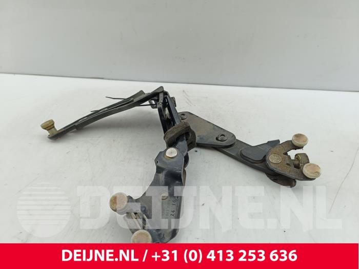 Volkswagen Caddy Schiebetürrolle rechts O328096