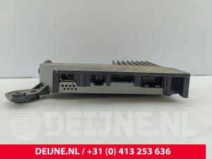 Volvo XC40 Radio versterker O328118 foto 2