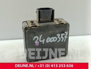 Mercedes Sprinter Radar sensor O328127 photo 2