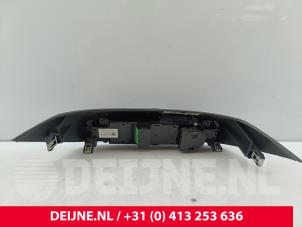 Volvo XC40 Radiobedienfeld O328140 foto 2