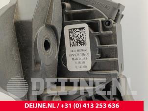 Ford Transit Custom Accelerator pedal O328151 photo 2