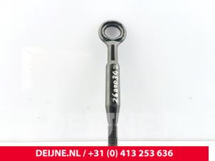Lynk & Co 01 Abschleppöse vorne O328274 foto 2
