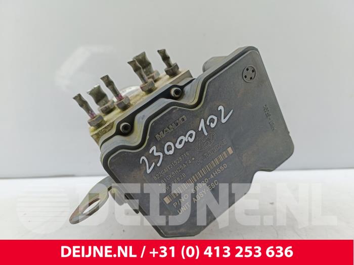 Hyundai H300 ABS pump O328421