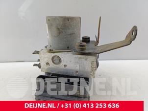 Hyundai H300 ABS Pomp O328421 foto 3
