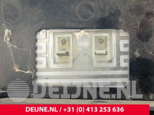 Mercedes Sprinter Mirror glass, left O328428 photo 3