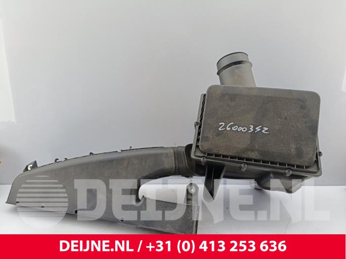 Lynk & Co 01 Luchtfilterhuis O328601