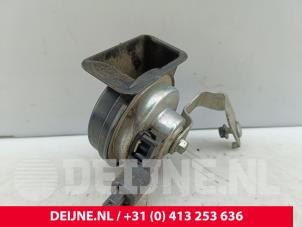 Volvo V60 Hupe O328625 foto 2