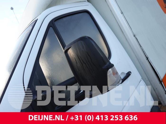 Mercedes Sprinter Außenspiegel links O328659