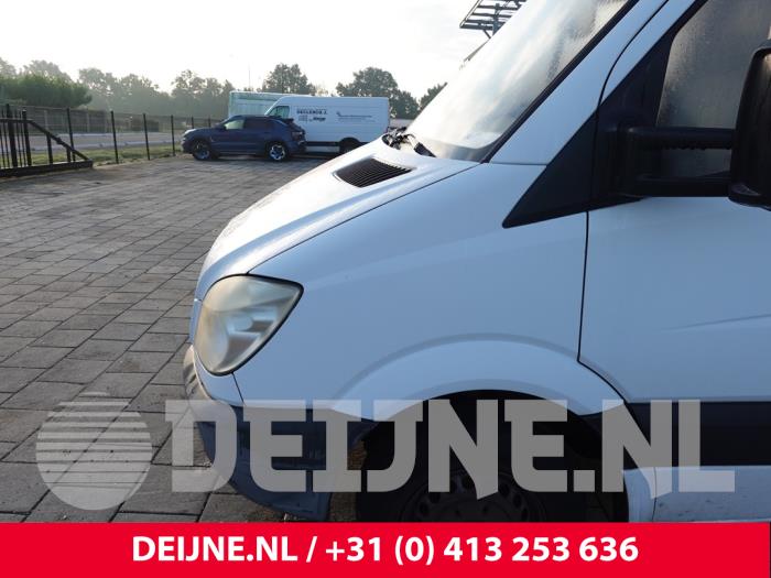 Mercedes Sprinter Kotflügel links vorne O328712