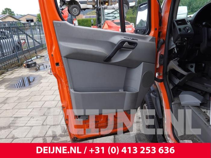 Mercedes Sprinter Türverkleidung 2-türig links O328827