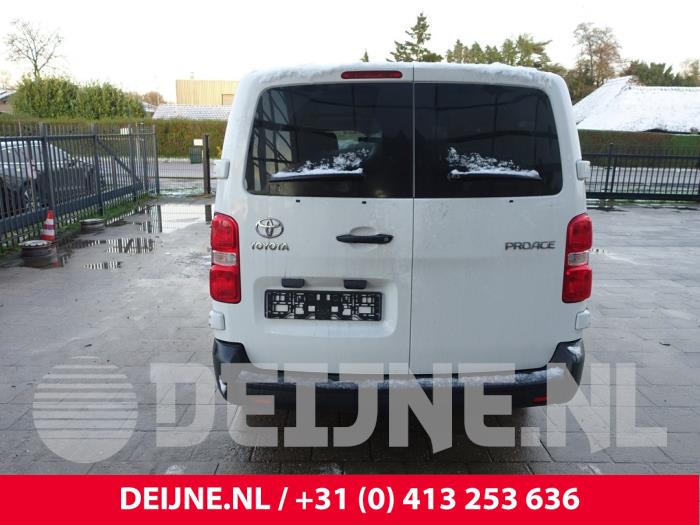 Toyota Pro-Ace Rückseite (komplett) O328881