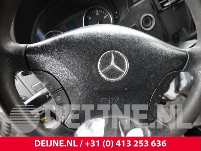 Mercedes Sprinter Airbag links (Lenkrad) O328895