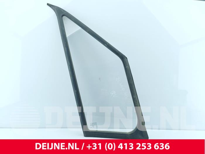 Mercedes Sprinter Dreieckfenster rechts vorne O329006