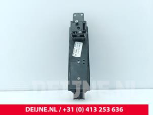 Mercedes Sprinter Electric window switch O329008 photo 2