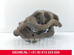 Mercedes Sprinter Remklauw (Tang) links-voor O329033 foto 2
