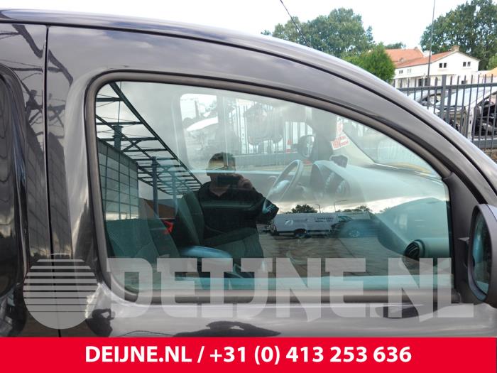 Mercedes Citan Portierruit 2Deurs rechts O329201