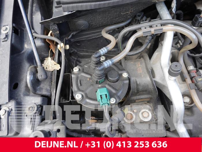Mercedes Citan Kraftstofffiltergehäuse O329096
