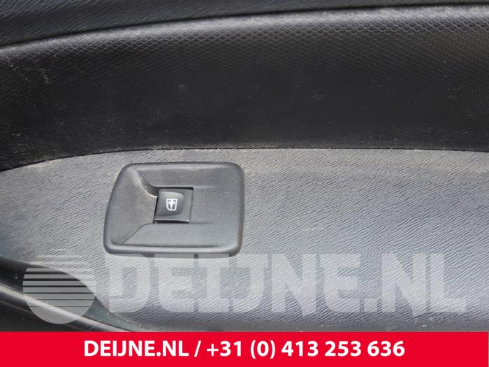 Mercedes Citan Elektrisch Raam Schakelaar O329110