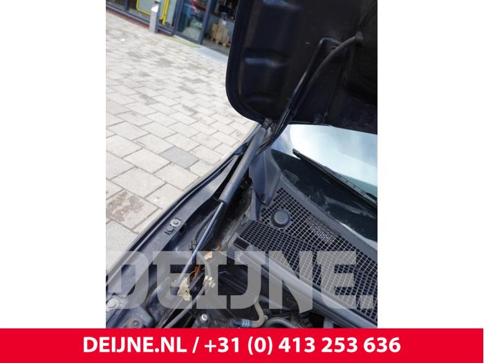 Mercedes Citan Bonnet gas strut, right O329116