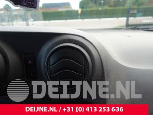 Mercedes Citan Luftgitter Armaturenbrett O329131 foto 3