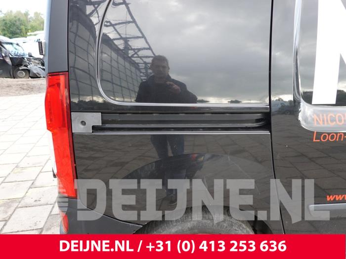 Mercedes Citan Schiebetür Schiene rechts O329168