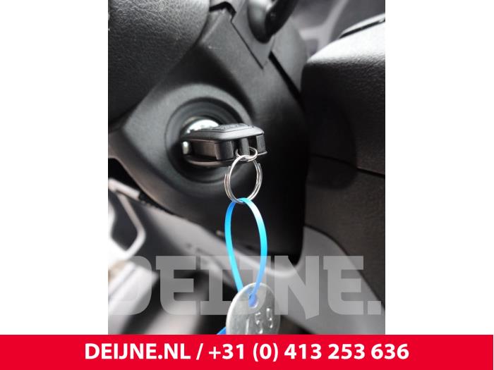 Ford Transit Kontaktslot+Sleutel O329273