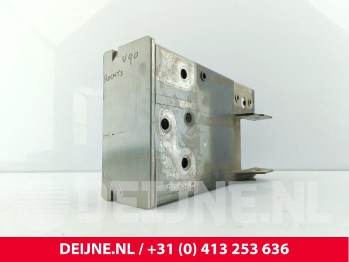 Volvo V90 Chassisbalk voor O329585