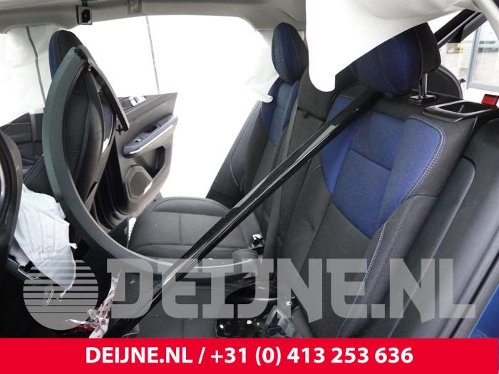 Lynk & Co 01 Achterbank O329629