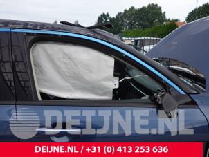Lynk & Co 01 Portier 4Deurs rechts-voor O329687 foto 2