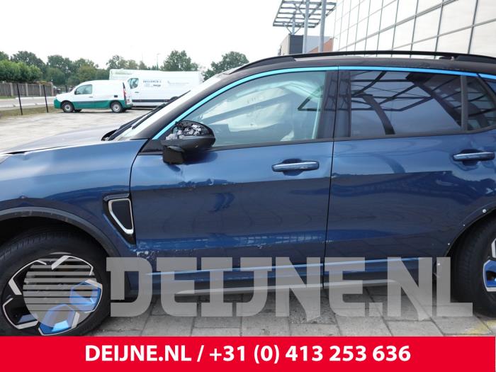Lynk & Co 01 Türscheibe 4-türig links vorne O329754