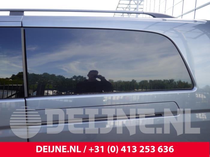 Mercedes Viano Extra Ruit 2Deurs links-achter O330210